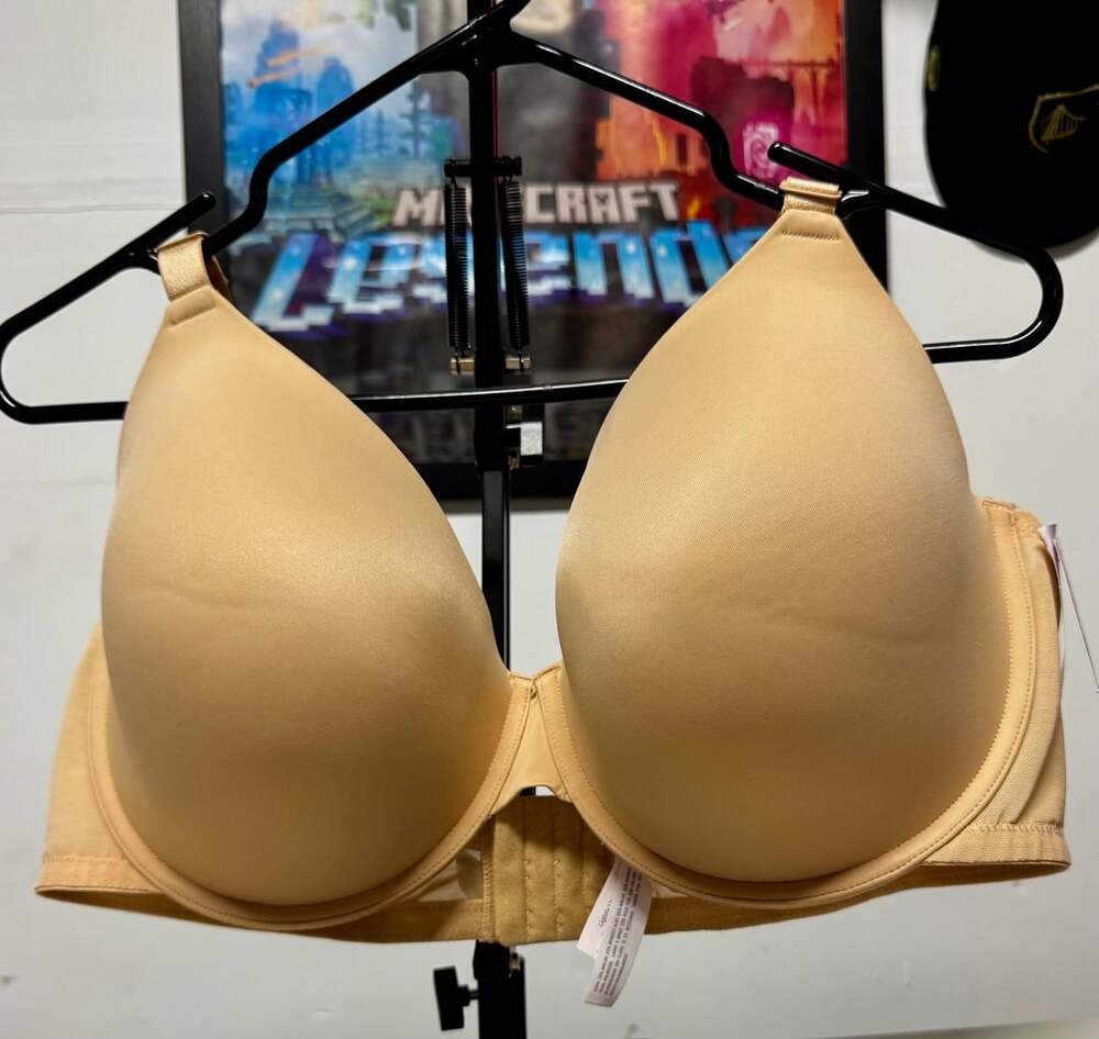 Auden Smooth Lightly Lined Comfort Wire Demi Coverage Bra 42DDD Beige